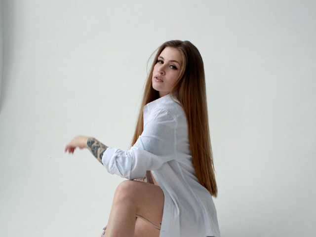 프로필 사진 LEILA-ANGELL