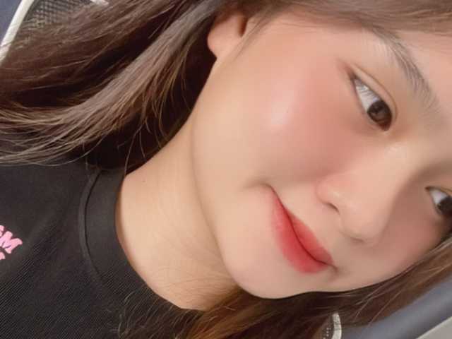 프로필 사진 -Amber-Ai-