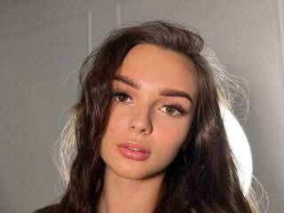 에로틱 한 영상 채팅 -NeoN-BabY-