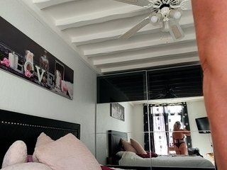 에로틱 한 영상 채팅 -PimentRouge-