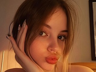 에로틱 한 영상 채팅 AliceCost