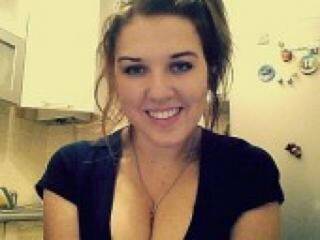 에로틱 한 영상 채팅 12liana