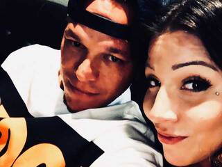 에로틱 한 영상 채팅 EncryptedLuv