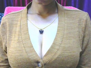 에로틱 한 영상 채팅 Aarju