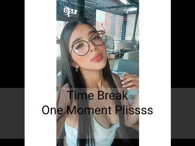 방송 스크린 샷 AbbieTaylor