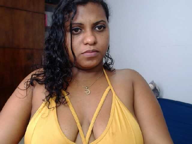 사진 AbbyLunna1 hot latina girl wants you to help her squirt # big tits # big ass # black pussy # suck # playful mouth # cum with me mmmm