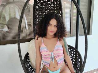 에로틱 한 영상 채팅 AbbyyMonroe