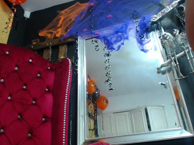 방송 스크린 샷 Abellaskins