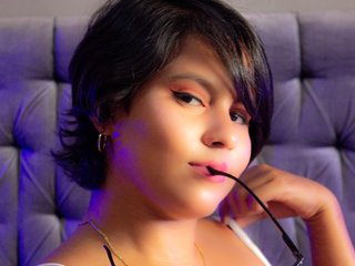 에로틱 한 영상 채팅 AbellaSmith