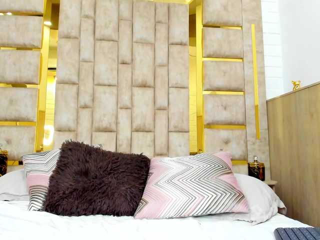 방송 스크린 샷 AbrilConnor