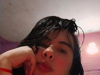 에로틱 한 영상 채팅 Abrilshasha3