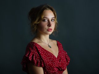 에로틱 한 영상 채팅 AdalynGlow