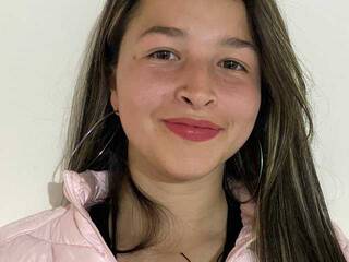 에로틱 한 영상 채팅 ADARANYK