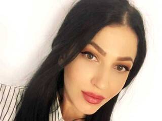 에로틱 한 영상 채팅 Adda-Maris