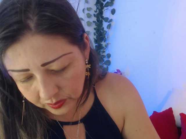 사진 Addison04 hello, follow me so that bonga enables me on twitter´´the sound of the tokens excites me´´ #mature #milf #bigass #bigboobs #dominatio @total n @sofar @remain