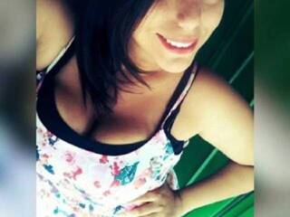 에로틱 한 영상 채팅 AdelaRose