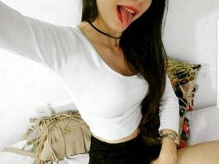 에로틱 한 영상 채팅 adeliinecrye