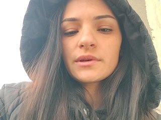 에로틱 한 영상 채팅 Lina-Luna