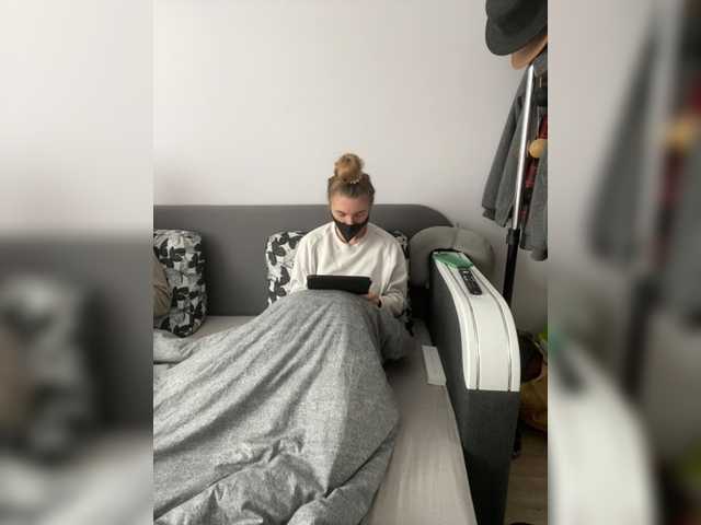 방송 스크린 샷 Adellinka