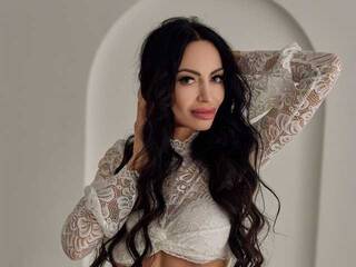 에로틱 한 영상 채팅 AdriennBurzhe