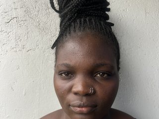 에로틱 한 영상 채팅 Afriqquen