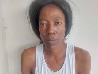 에로틱 한 영상 채팅 AFRODARKCHIC