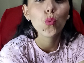 에로틱 한 영상 채팅 AfroditSexx202