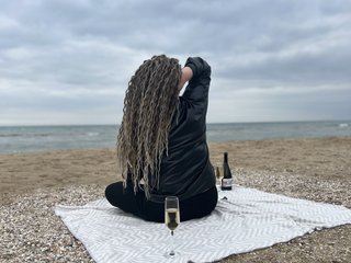 에로틱 한 영상 채팅 Aglays124