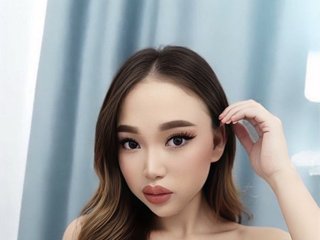 에로틱 한 영상 채팅 AikaVirgin