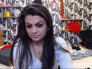 에로틱 한 영상 채팅 AilynBigAss