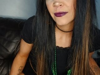 에로틱 한 영상 채팅 Ainsleytaylor