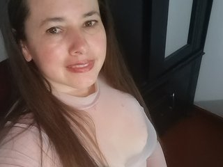 에로틱 한 영상 채팅 aisha34