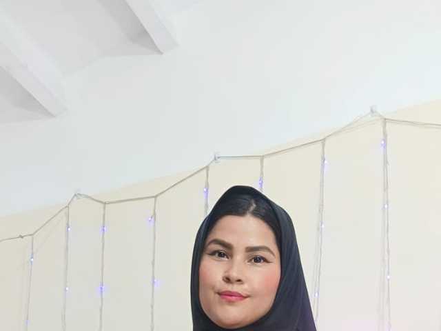 프로필 사진 AishaAmin