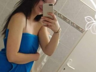 에로틱 한 영상 채팅 Ajda77