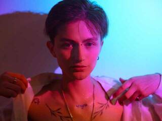 에로틱 한 영상 채팅 AkiroFukui