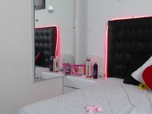 사진 Alaia-pink Hello guys. Thanks for visit my room... Today I am very hot Good day babies