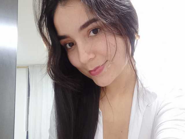 프로필 사진 AlanaAnny