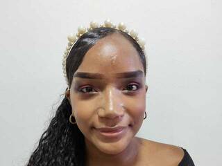 에로틱 한 영상 채팅 alanafoxy