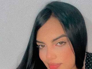 에로틱 한 영상 채팅 ALANAVALERY