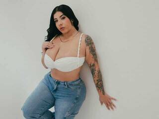 에로틱 한 영상 채팅 AlanaWade