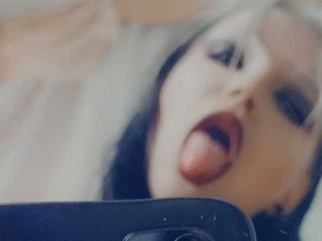 프로필 사진 Alastaira