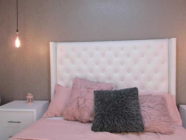 방송 스크린 샷 AlegnaTaylor