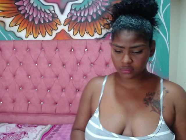 사진 aleja-sexy Hi make me happy bring out my orgasms and squirt (lush on) #lovense #strip #ridedildo #ebony #bbw #ebony #squirt #deepthroat #tall #curve