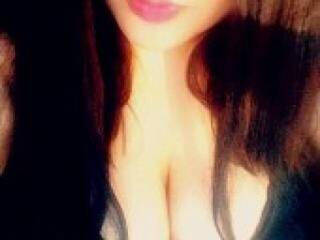 에로틱 한 영상 채팅 alena95