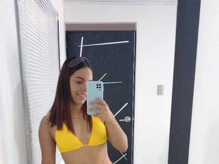 에로틱 한 영상 채팅 alesiadaila