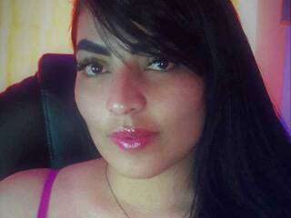 에로틱 한 영상 채팅 AlessiaSmith