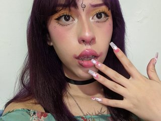 에로틱 한 영상 채팅 AlexaFoxy18