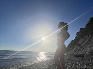 에로틱 한 영상 채팅 NIZAMOVA