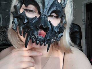 에로틱 한 영상 채팅 Lyine