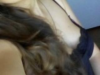 에로틱 한 영상 채팅 alexandra07